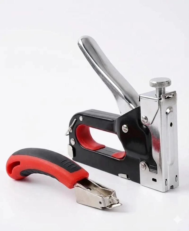 ENGRAPADORA TIPO PISTOLA PARA TAPICERIA CON MULTIPLES GRAPAS - 1