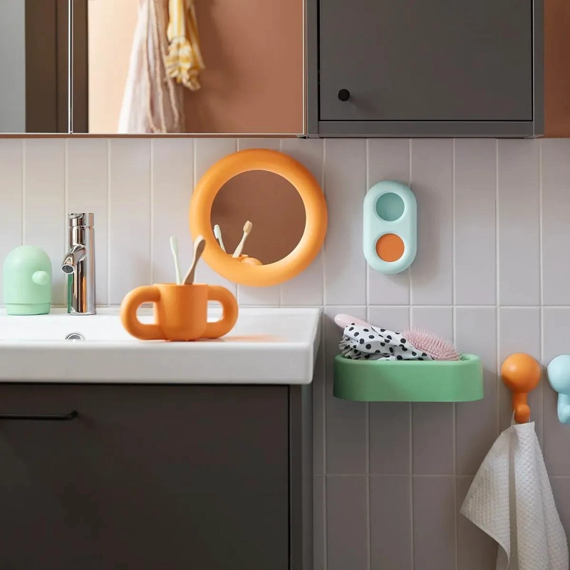 CESTA ORGANIZADORA DE BAÑO PARA NIÑOS CON VENTOSA COLOR MENTA - 3