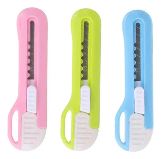 CUCHILLO CUTTER AUTOMATICO RETRACTIL PARA PAPEL Y CARTON - 3