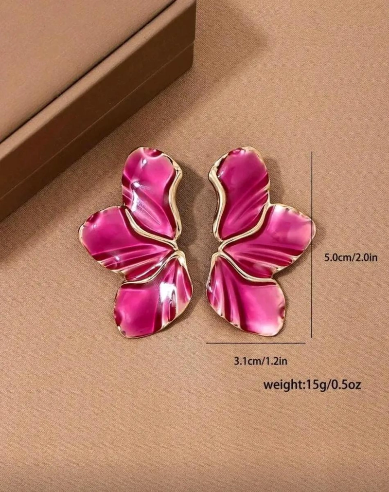 ARETES FLORALES DE METAL PARA USO DIARIO EN COLOR FUCSIA - 3