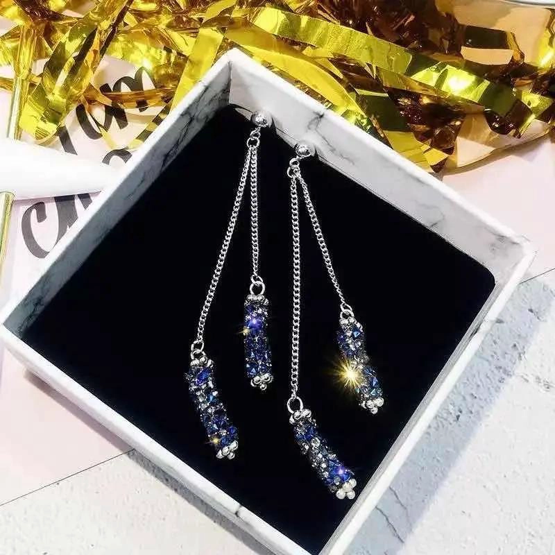 AROS COLGANTES DE CADENA CON DETALLES BRILLANTES EN NEGRO - 4