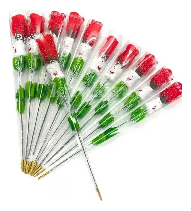 PACK DE 12 ROSAS DE TELA CON OSITO PARA CELEBRACIONES ESPECIALES - 1