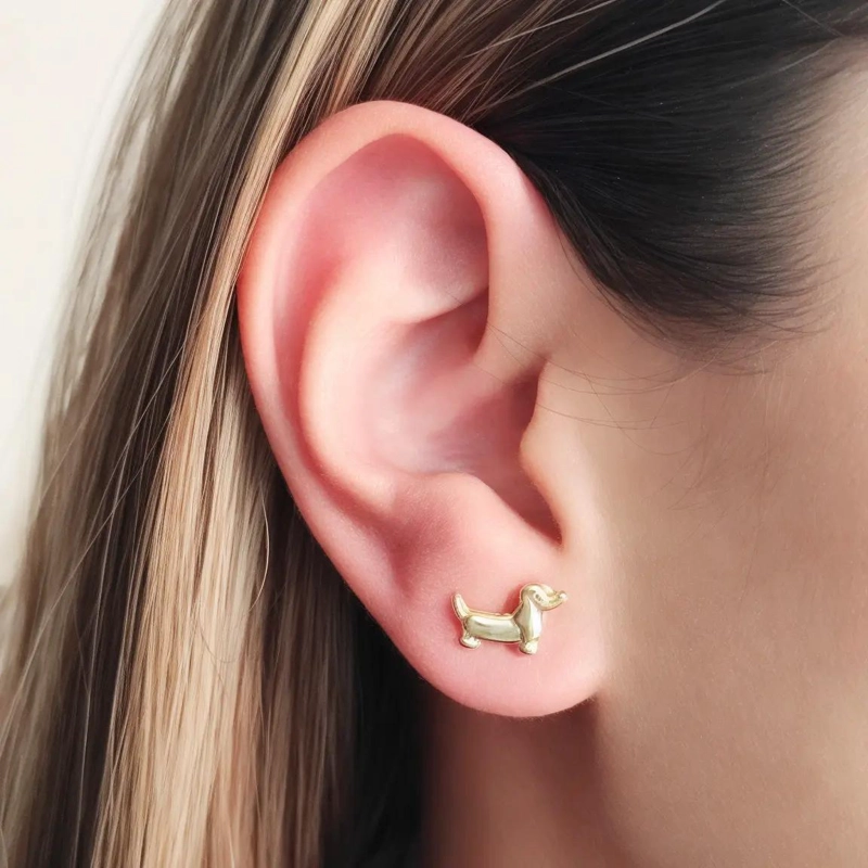 AROS ENCHAPADOS EN ORO 18K CON DISEÑO DE PERRO SALCHICHA - 3