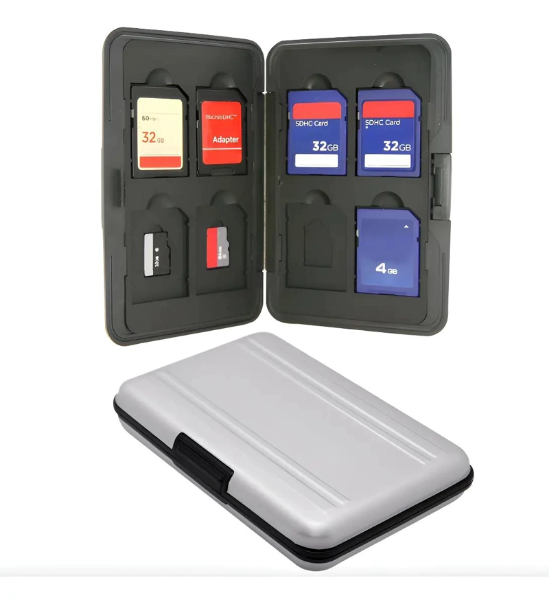 ESTUCHE PROTECTOR PARA TARJETAS DE MEMORIA SD Y MICRO SD - 1