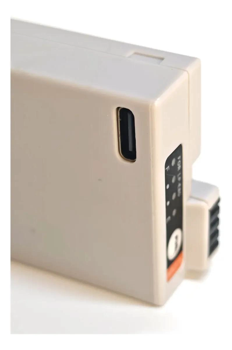 BATERIA RECARGABLE DE LITIO CON CARGA USB-C PARA CAMARAS - 3