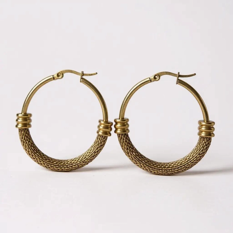 AROS ARGOLLAS GRANDES DE ACERO INOXIDABLE CON BAÑO DE ORO 18K - 4