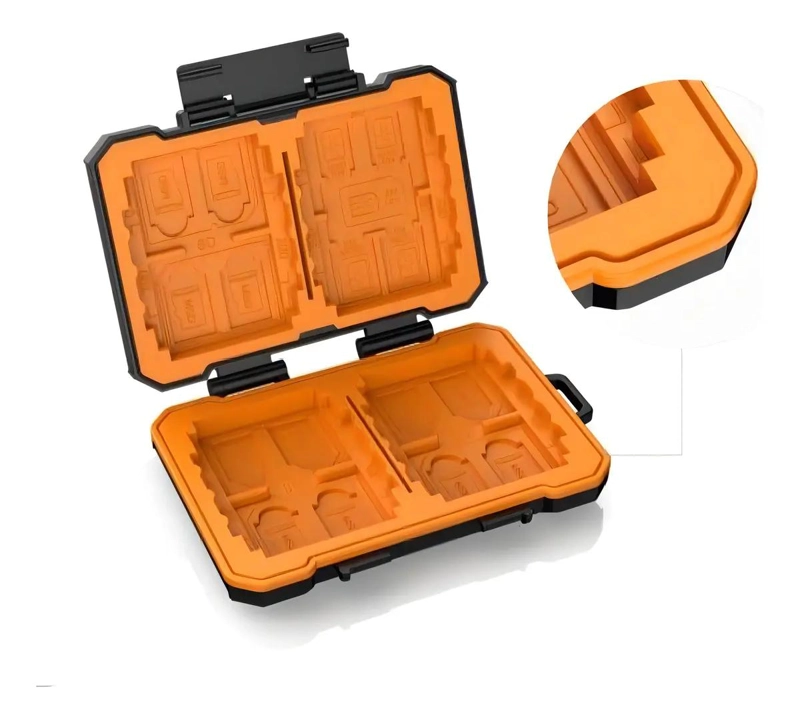 ESTUCHE COMPACTO PARA TARJETAS DE MEMORIA Y SIM - 3