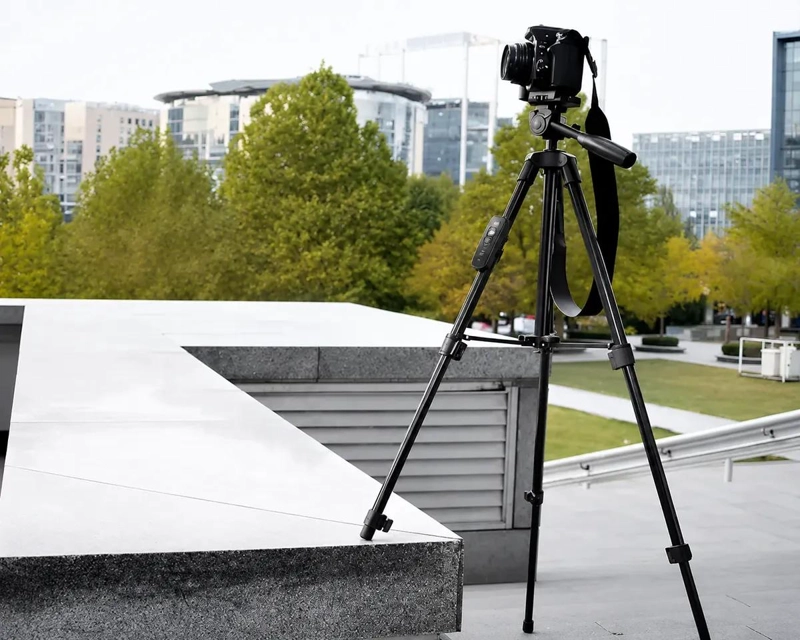 TRIPODE TELESCOPICO AJUSTABLE PARA CELULARES Y CAMARAS - 8