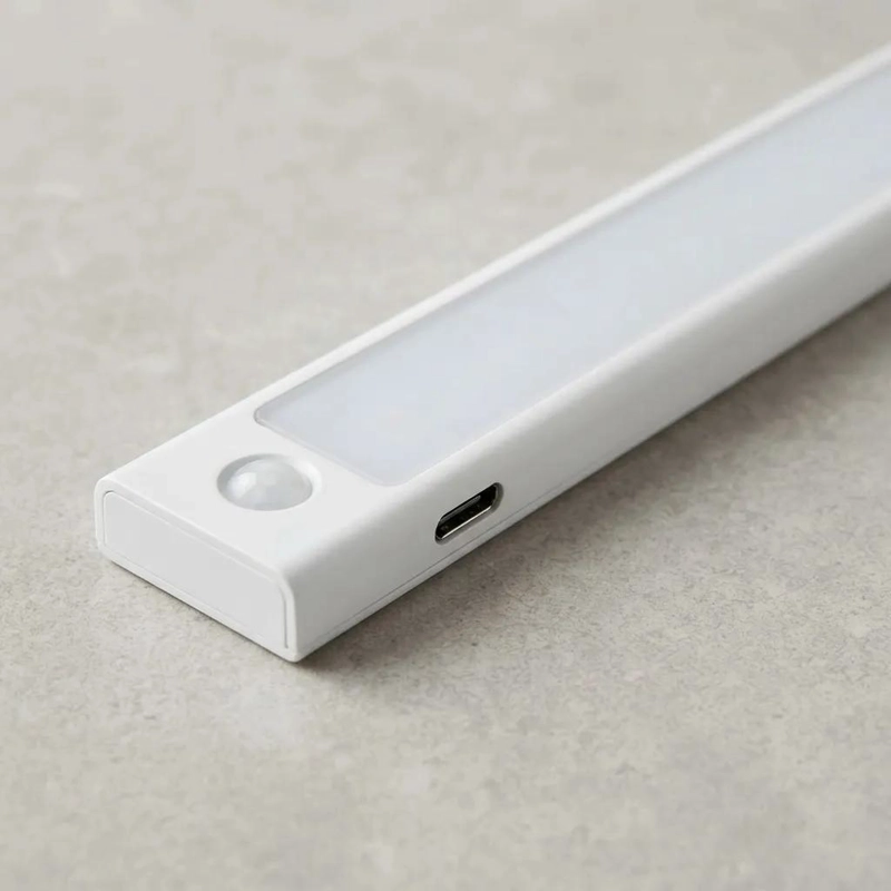 LAMPARA LED RECARGABLE USB CON TRES TONOS DE LUZ - 4