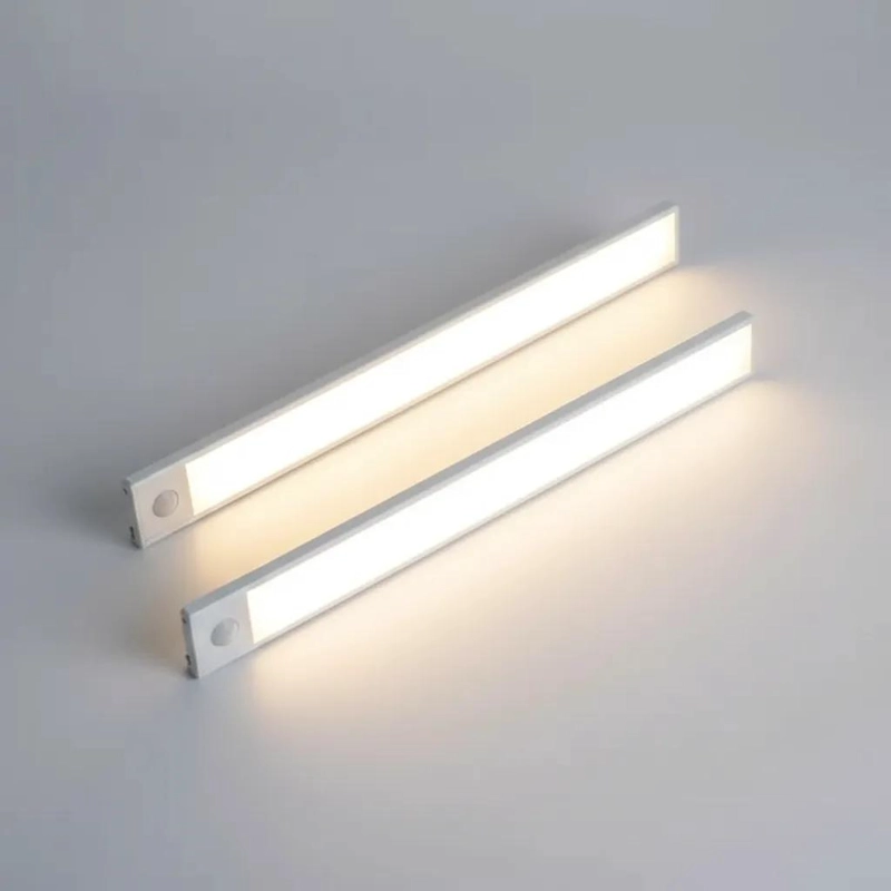 LAMPARA LED RECARGABLE USB CON TRES TONOS DE LUZ - 5