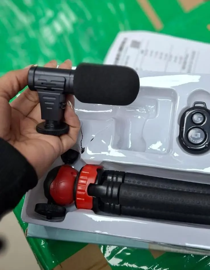 TRIPODE PORTATIL DE VIDEO AJUSTABLE DE 31 CM PARA GRABACION - 4