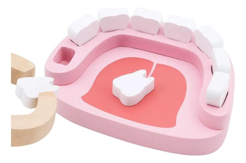 KIT DIDACTICO INFANTIL DE DENTISTA EN MADERA CON 36 PIEZAS - 6