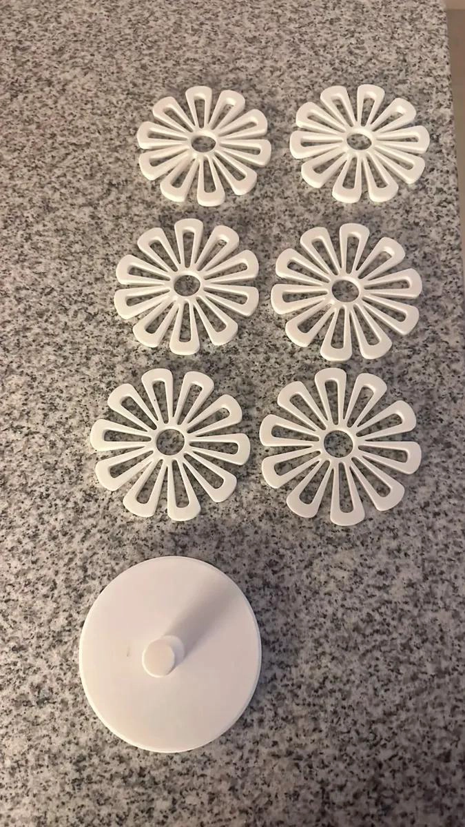 SET DE 6 POSAVASOS FLORALES CON ORGANIZADOR FUNCIONAL - 4
