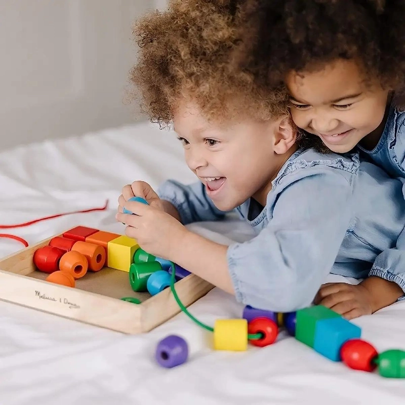 JUEGO DE ENHEBRAR CUENTAS DE MADERA PARA NIÑOS - 8
