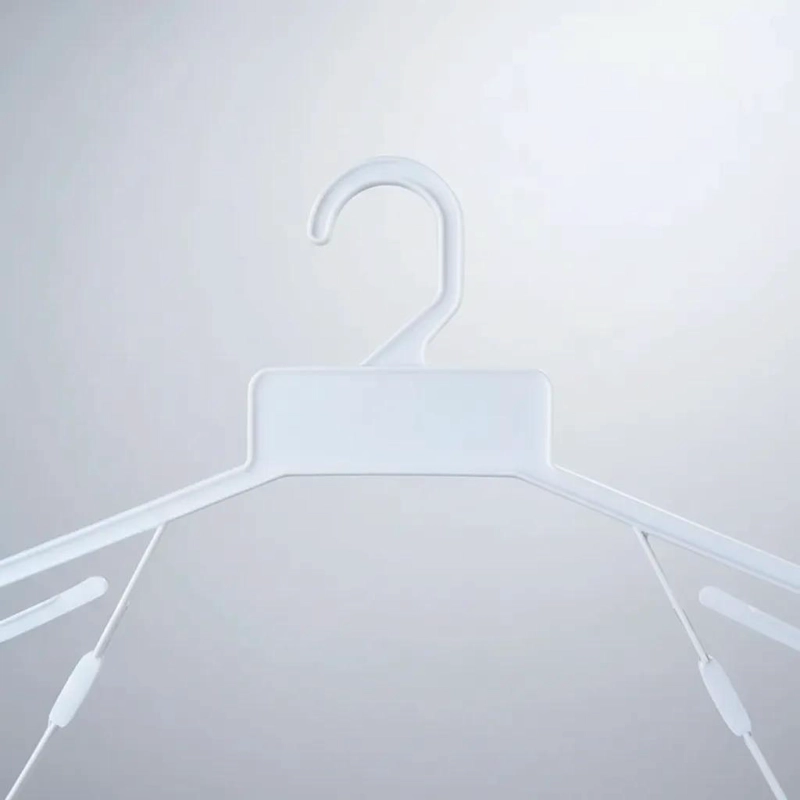 PACK DE 10 COLGADORES DE PLASTICO PARA LENCERIA Y ROPA - 3