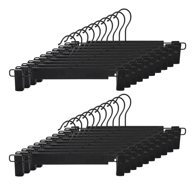 JUEGO DE 20 PERCHAS DE PLASTICO NEGRO PARA PANTALONES - 1