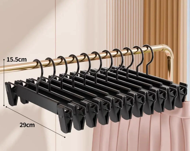 JUEGO DE 20 PERCHAS DE PLASTICO NEGRO PARA PANTALONES - 3