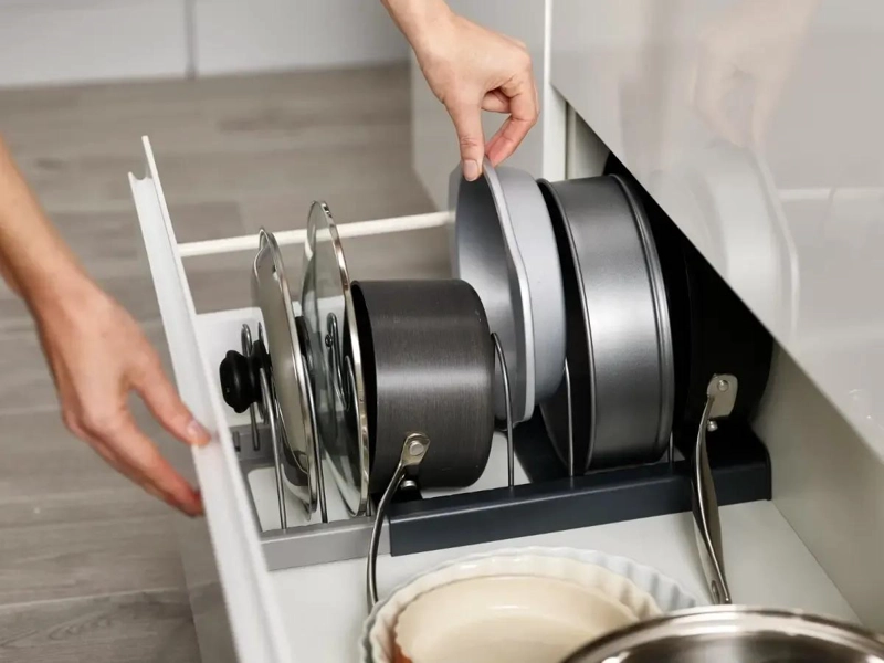 ORGANIZADOR EXTENSIBLE PARA TAPAS Y SARTENES DE COCINA - 3