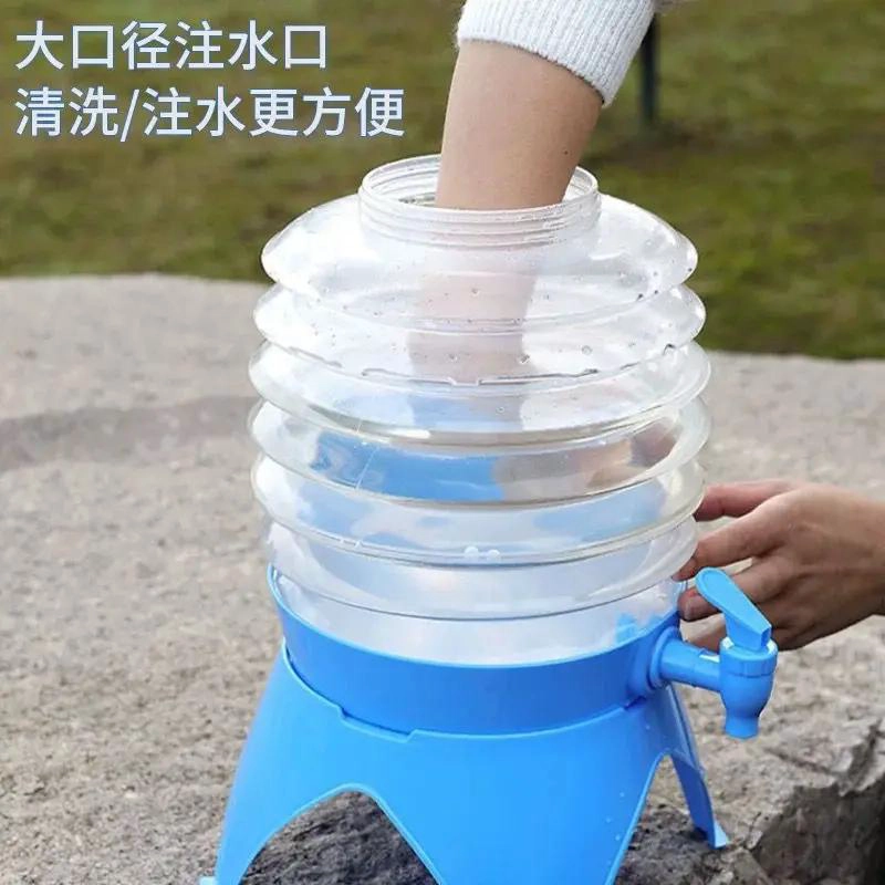 TANQUE DE AGUA PLEGABLE PARA ACAMPAR 3.5 LITROS - 4