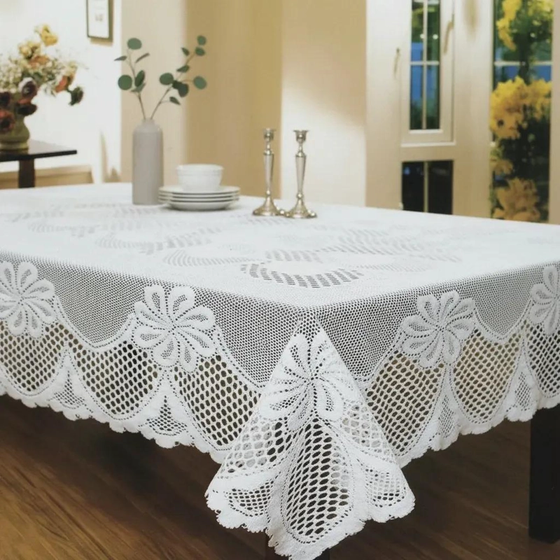 MANTEL ELEGANTE DE TELA CON ENCAJE PARA MESA RECTANGULAR 150X250 - 4