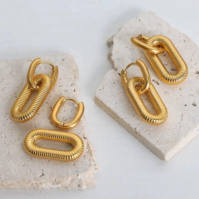 AROS DOBLE DISEÑO BAÑADOS EN ORO 18K PARA MUJER - 2