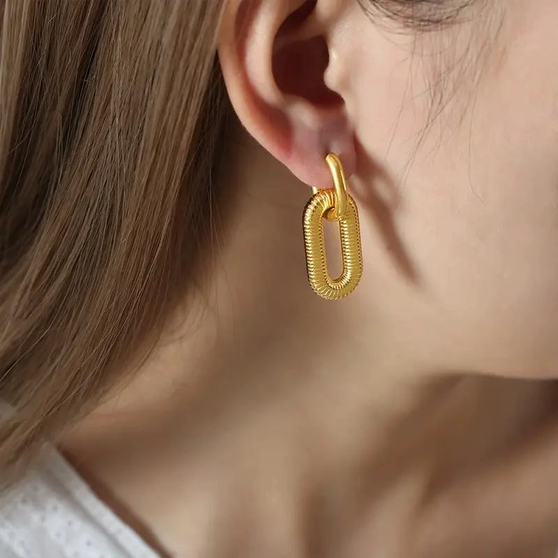 AROS DOBLE DISEÑO BAÑADOS EN ORO 18K PARA MUJER - 4