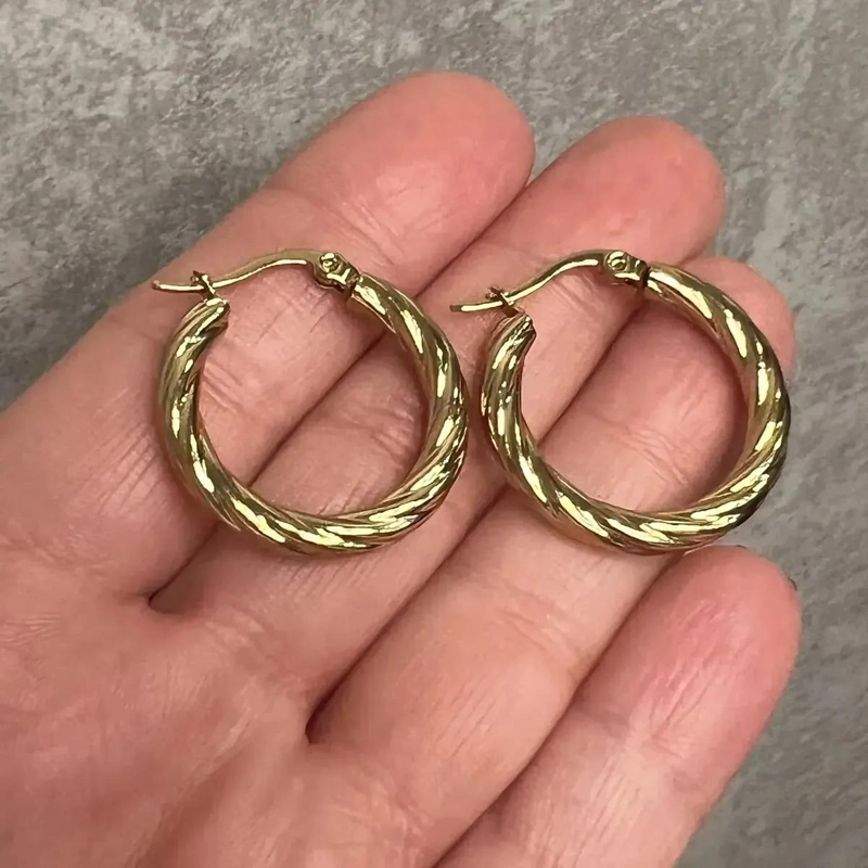 AROS ENTORCHADOS DE ORO 18K, DISEÑO MODERNO Y CLASICO - 3