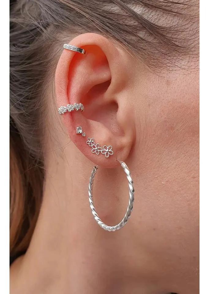 PENDIENTES DE FLORES EN PLATA 925 CON BAÑO DE ORO BLANCO - 3