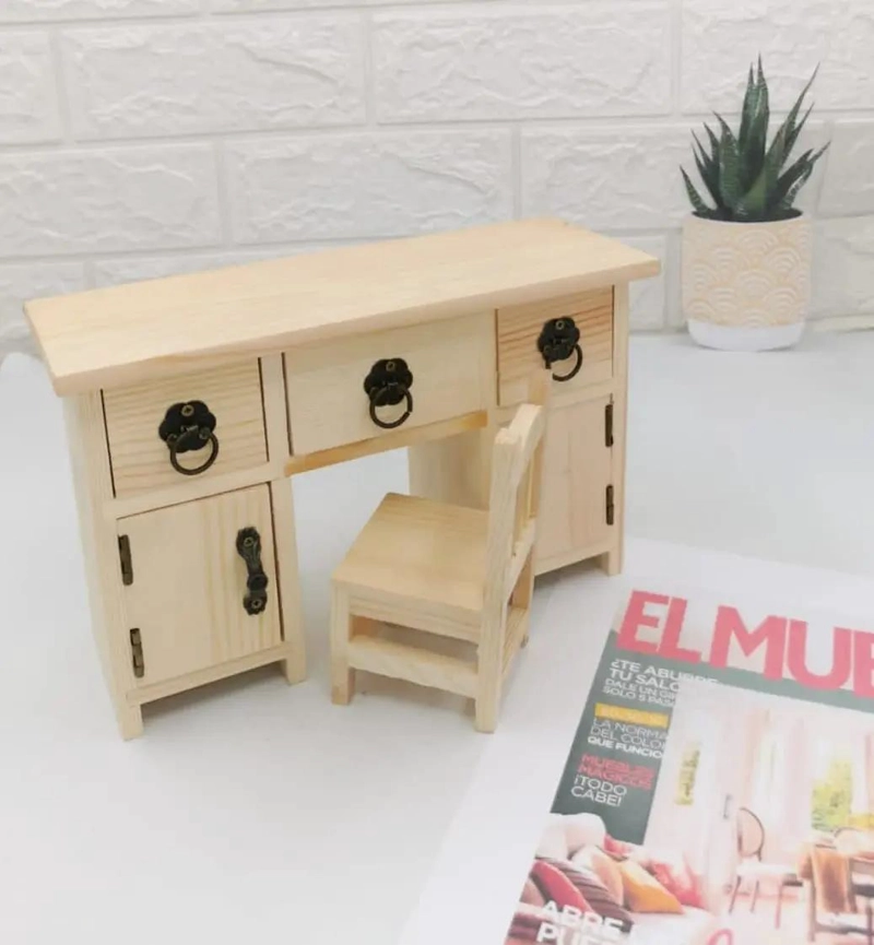 CAJA ORGANIZADORA DE MADERA CON DISEÑO DE PEINADORA - 2
