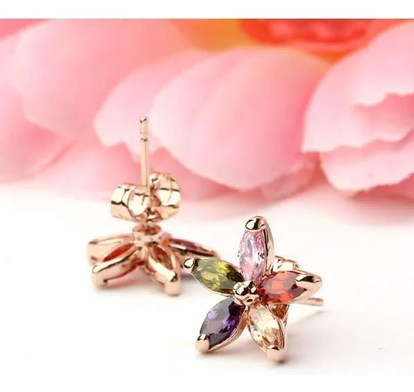 AROS FLOR CON CRISTALES MULTICOLOR BAÑADOS EN ORO ROSA - 6