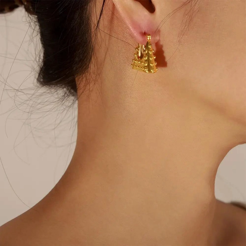 AROS BAÑADOS EN ORO 18K CON DISEÑO EXCLUSIVO - 4