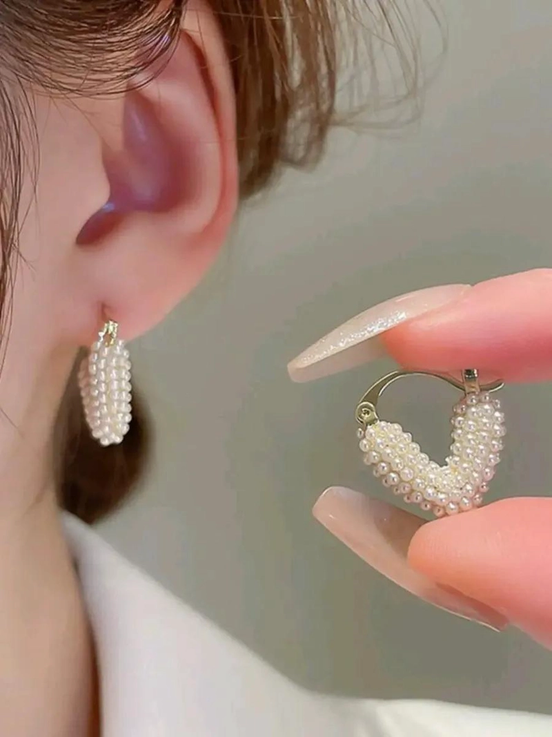 AROS DE CORAZON CON PERLAS ELEGANTES EN ORO 18K - 2