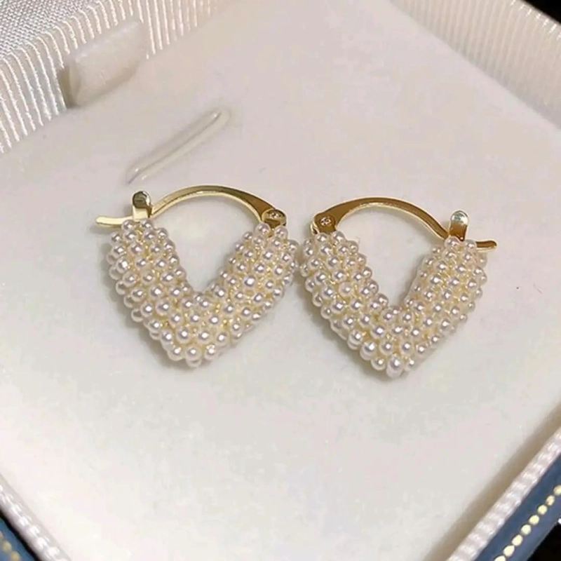 AROS DE CORAZON CON PERLAS ELEGANTES EN ORO 18K - 5