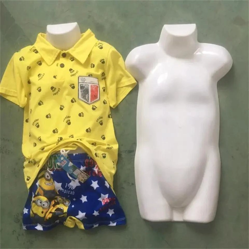 COLGADOR TORSO INFANTIL PARA EXHIBIR ROPA Y ACCESORIOS - 2