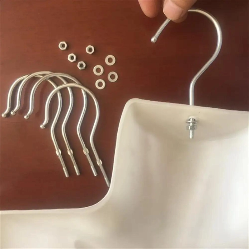 COLGADOR TORSO INFANTIL PARA EXHIBIR ROPA Y ACCESORIOS - 3