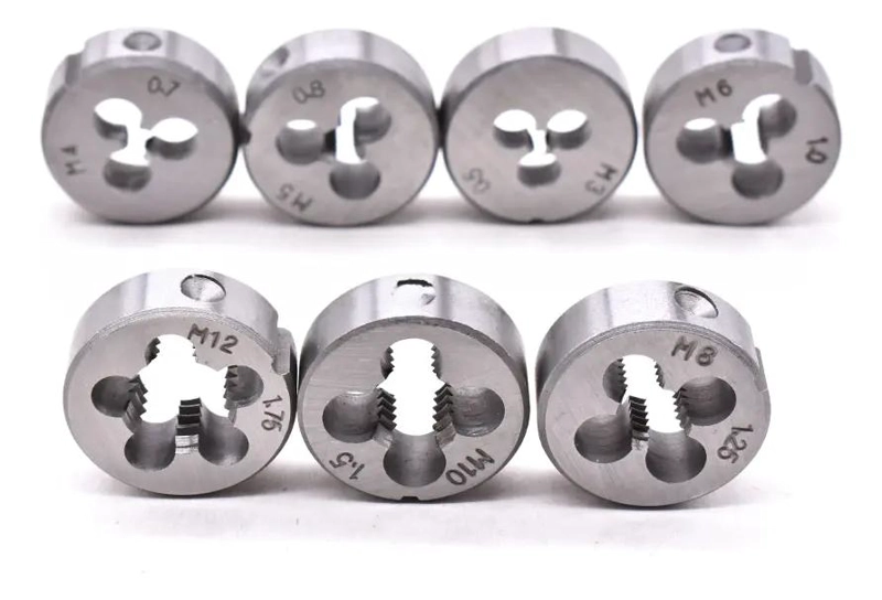 SET DE TARRAJAS HEMBRAS PARA MECANICA Y PLOMERIA - 3