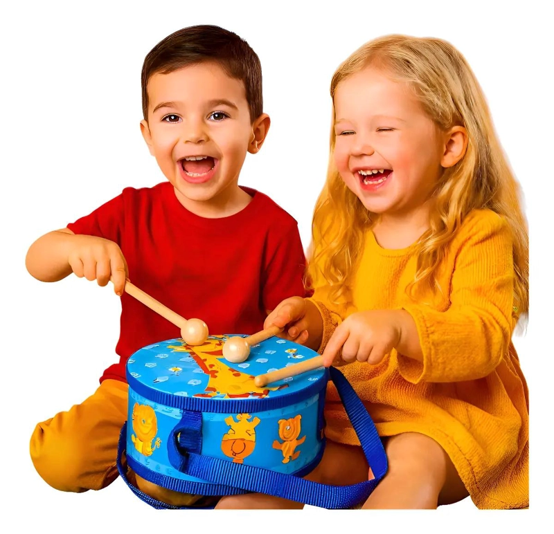 TAMBOR MUSICAL INFANTIL COLORIDO CON CORREA Y BAQUETAS - 1