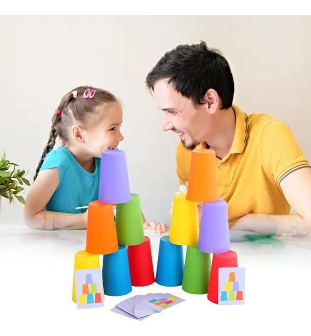 JUEGO DE EXPRESIONES FACIALES Y VASOS APILABLES PARA NIÑOS - 1