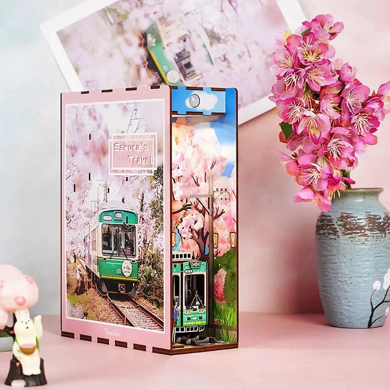 PUZZLE 3D SAKURA TRAVEL BOOKNOOK ILUMINADO PARA ESTANTERIAS - 1