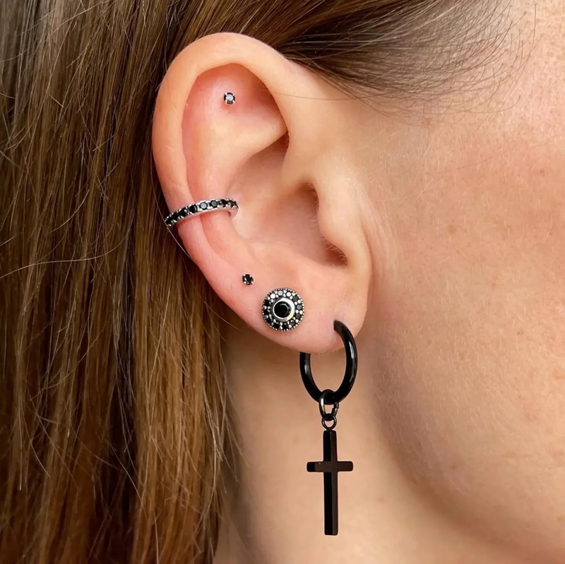 AROS DE ACERO INOXIDABLE CON CRUZ Y CADENA PARA HOMBRE - 5