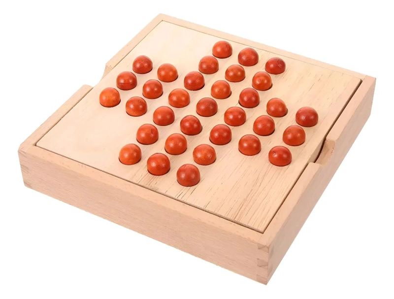 JUEGO DE ESTRATEGIA SOLITARIO ARTESANAL EN MADERA 35 PIEZAS - 1
