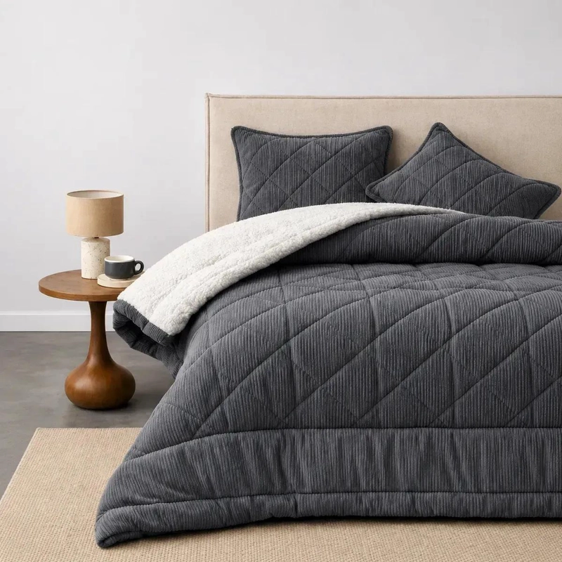 PLUMON DE CAMA 2 PLAZAS CON INTERIOR SHERPA Y EXTERIOR CORDUROY - 1