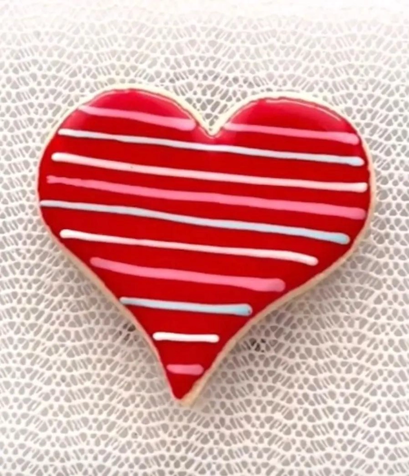 SET DE 6 MOLDES PARA GALLETAS CON FORMAS DE CORAZON EN VARIOS TAMAÑOS - 4