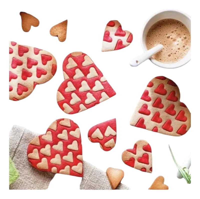 SET DE 6 MOLDES PARA GALLETAS CON FORMAS DE CORAZON EN VARIOS TAMAÑOS - 9