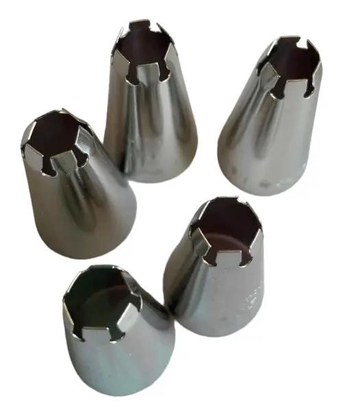 BOQUILLA PARA REPOSTERIA CON DISEÑO DE FLOR NUMERO 105 EN ACERO INOXIDABLE - 2