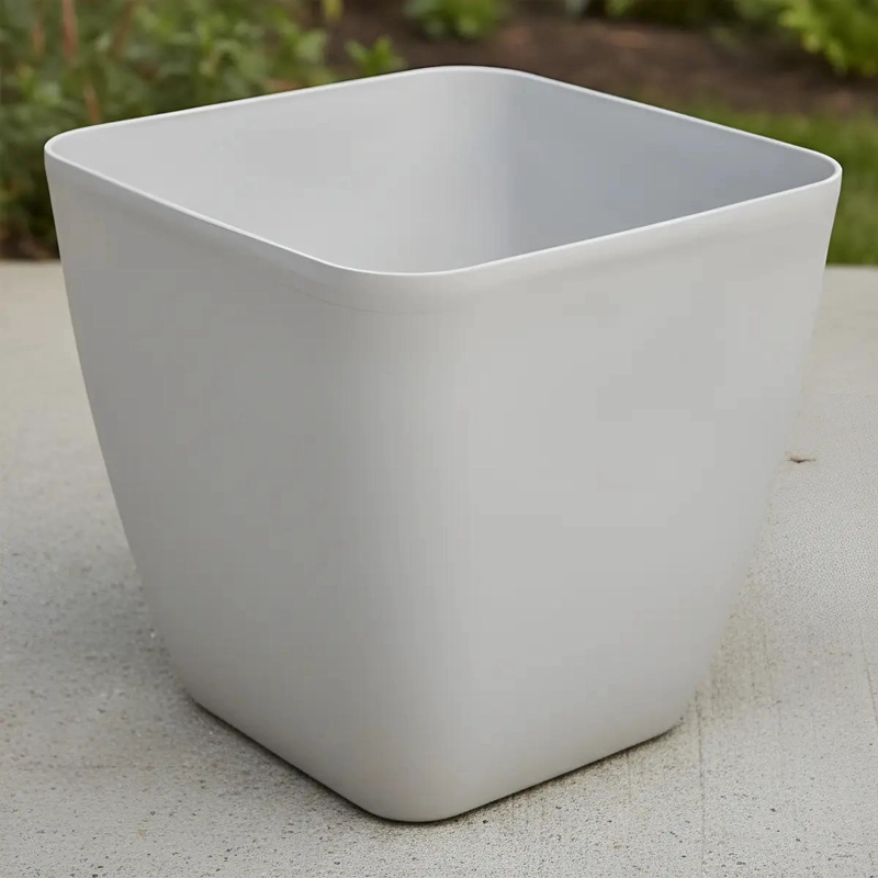 MACETERO CUADRADO GRANDE COLOR BEIGE CON DISEÑO MINIMALISTA - 10