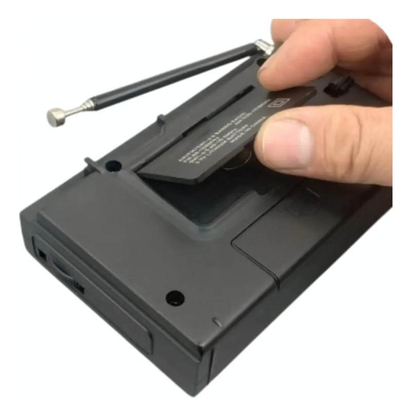 RADIO PORTATIL RECARGABLE BLUETOOTH CON 8 BANDAS DE SINTONIZACION - 1