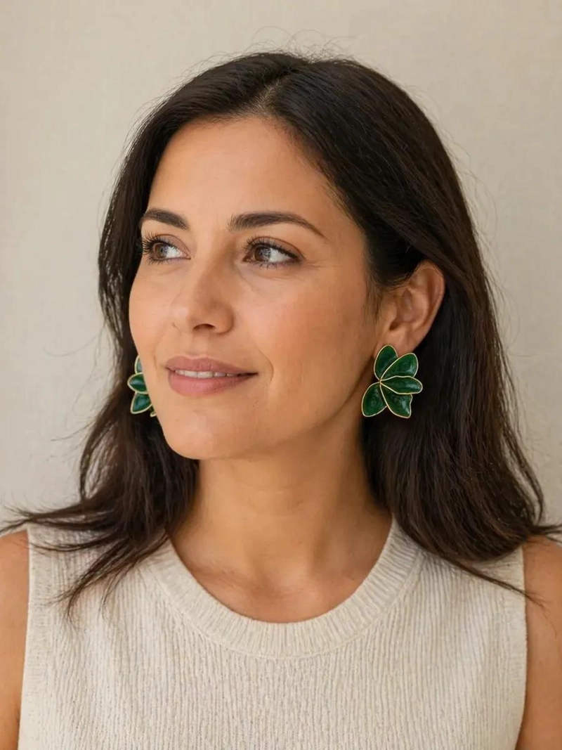 AROS DE ACERO BAÑADOS EN VERDE CON DISEÑO FLORAL ELEGANTE - 5
