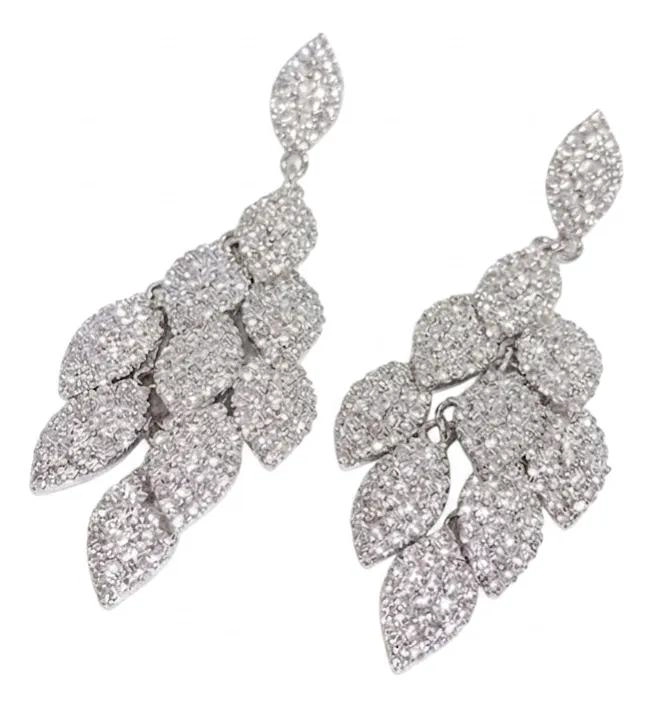 AROS DE FIESTA CON DISEÑO DE HOJAS Y STRASS - 1