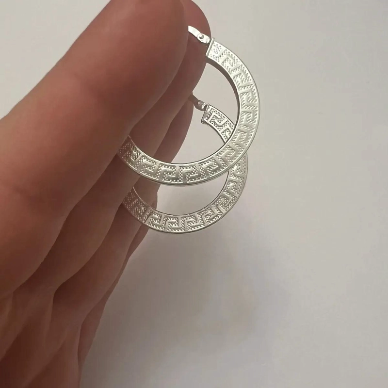 AROS DE PLATA 925 CON DISEÑO GRECA Y CIERRE SEGURO - 3